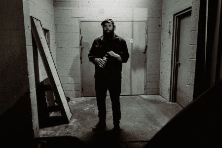 Jeffrey Martin with Special Guest Lou Hazel