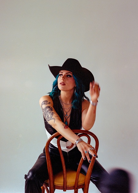 Shelby Stone with Special Guest Angel White