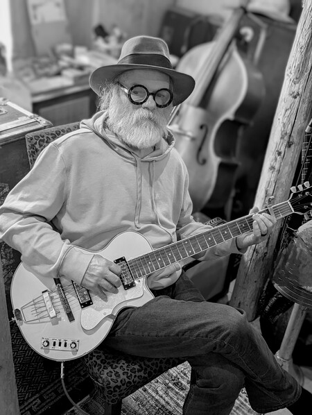 Fred Eaglesmith and Tif in The Gospel Lounge