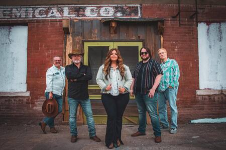 Kristy Wyatt & The Moxie