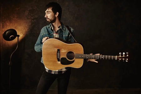 Mo Pitney