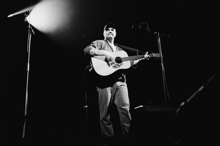 Tommy Prine with Special Guest Angela Autumn